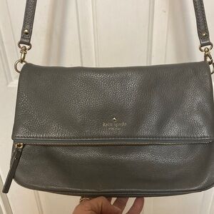 Elegant gray Kate spade Leather Shoulder Bag